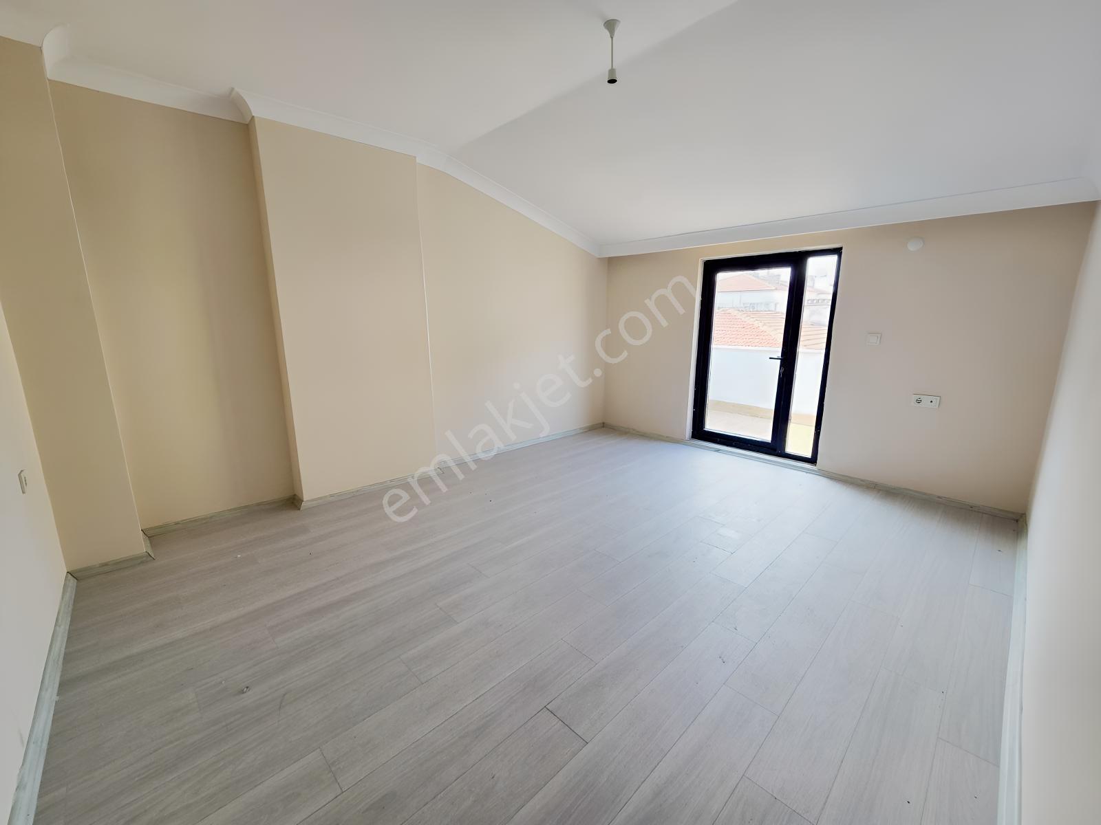 Yalova Bahçelievlerde 220 M², 5+1 Ferah Satılık Dubleks Daire — fotoğraf 24