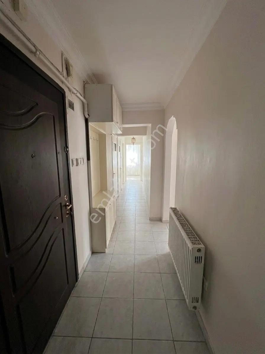 Karşıyaka Bahriye Üçokta Ara Kat Asansörlü 3+1 Satılık Daire — fotoğraf 6