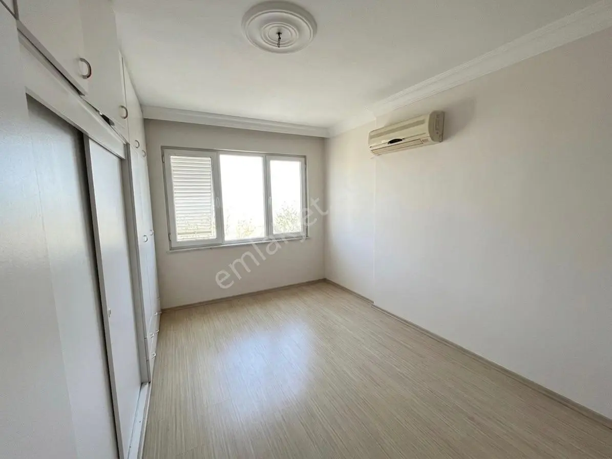 Karşıyaka Bahriye Üçokta Ara Kat Asansörlü 3+1 Satılık Daire — fotoğraf 16