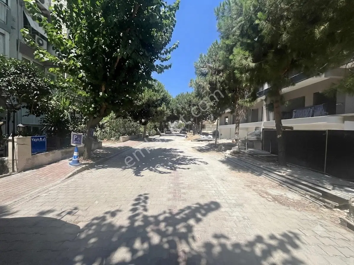 Karşıyaka Bahriye Üçokta Ara Kat Asansörlü 3+1 Satılık Daire — fotoğraf 20