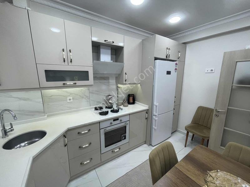 Bayrampaşa Altıntepsi Mah. Yeni Bina Satılık 2+1 Daire — fotoğraf 13
