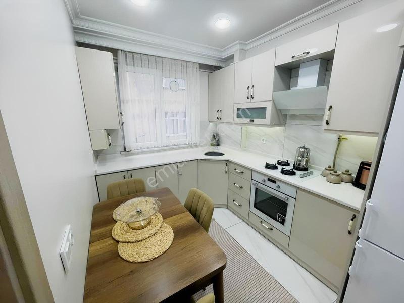 Bayrampaşa Altıntepsi Mah. Yeni Bina Satılık 2+1 Daire — fotoğraf 14