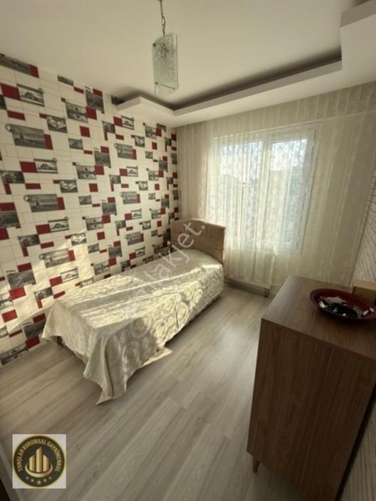 Bağcıların Kalbi Göletli De Muhteşem Yapısıyla 3+1 Satılık Daire — fotoğraf 10