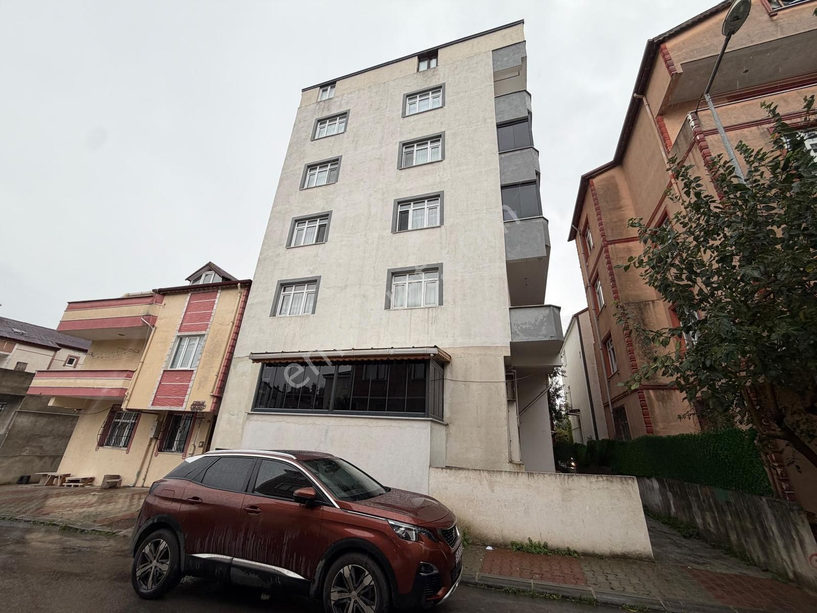 Tuzla Şifa Mahallesinde Satılık 3+1 Daire — fotoğraf 2