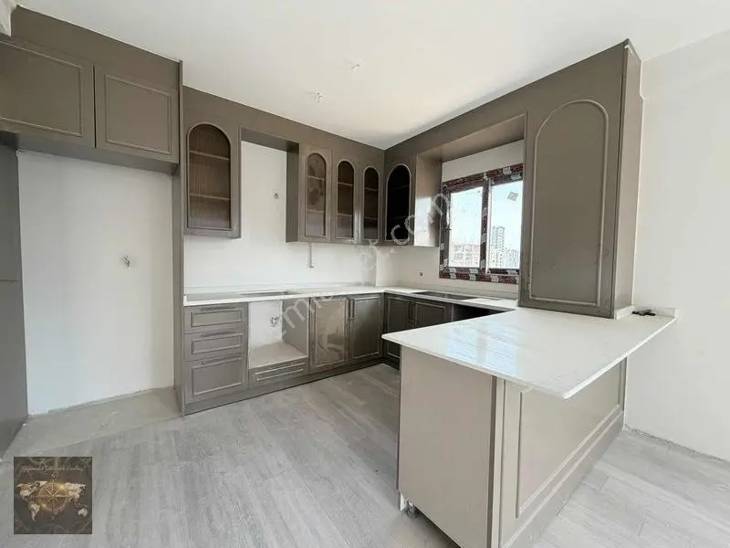 Dream'dan Kuyuluk Mah. Yüksek Kredi İmkan G.oturumlu Satılık 4+1 — fotoğraf 2