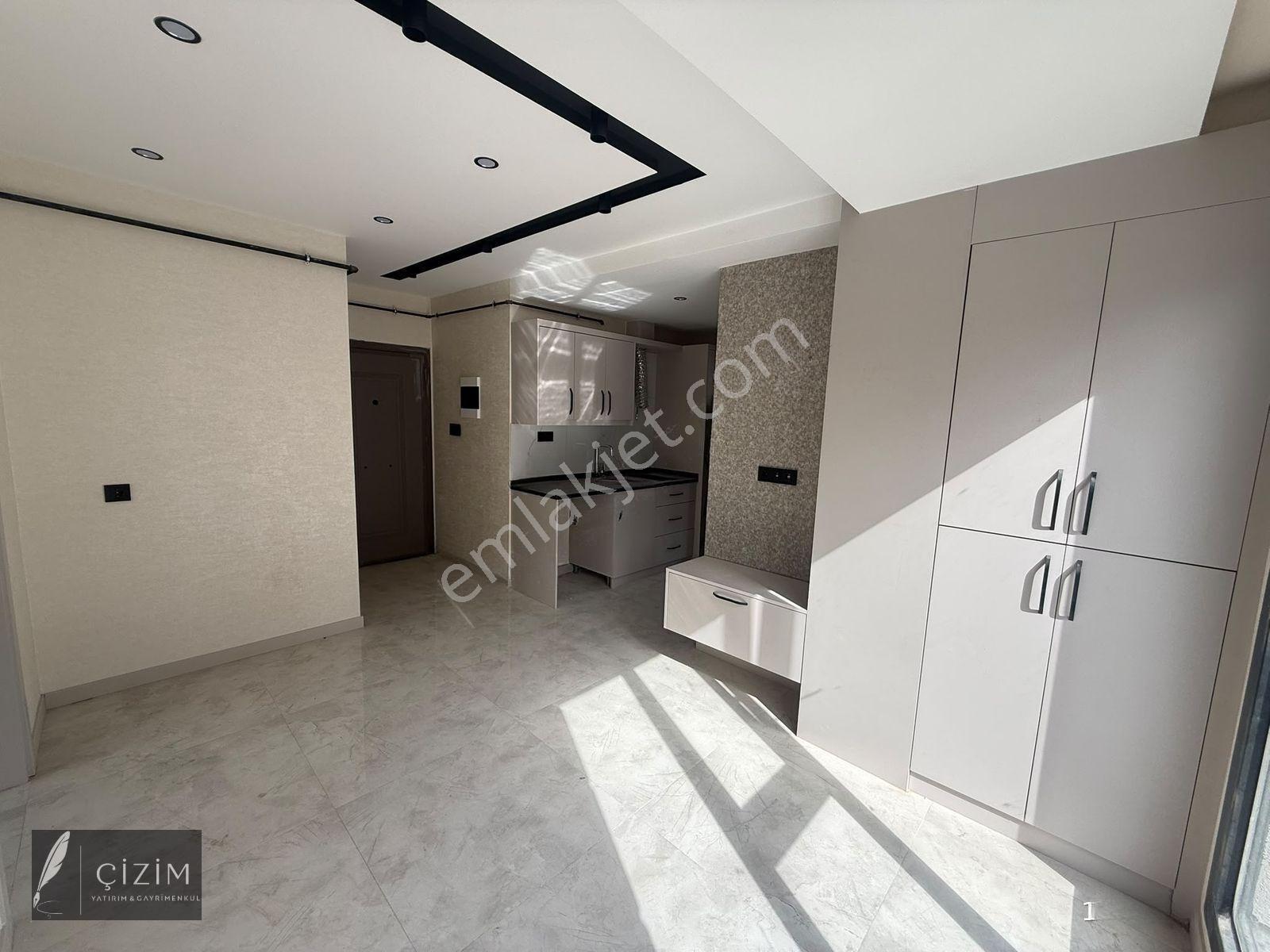 Karahasanlı Şehir Hastanesi Yakınında Cadde Konumlu 2+1 Apart