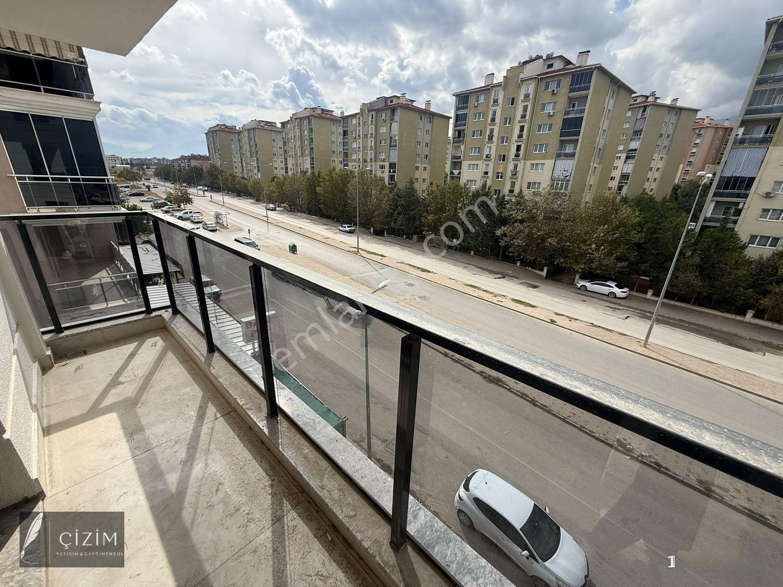 Karahasanlı Şehir Hastanesi Yakınında Cadde Konumlu 2+1 Apart — fotoğraf 7