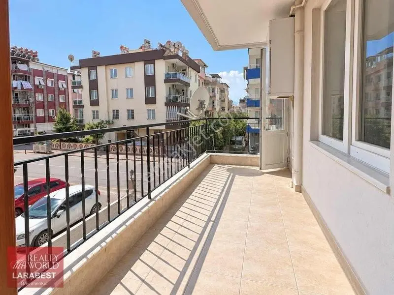 Gülveren'de 2 + 1 Ayrı Mutfaklı Satılık Daire — fotoğraf 18