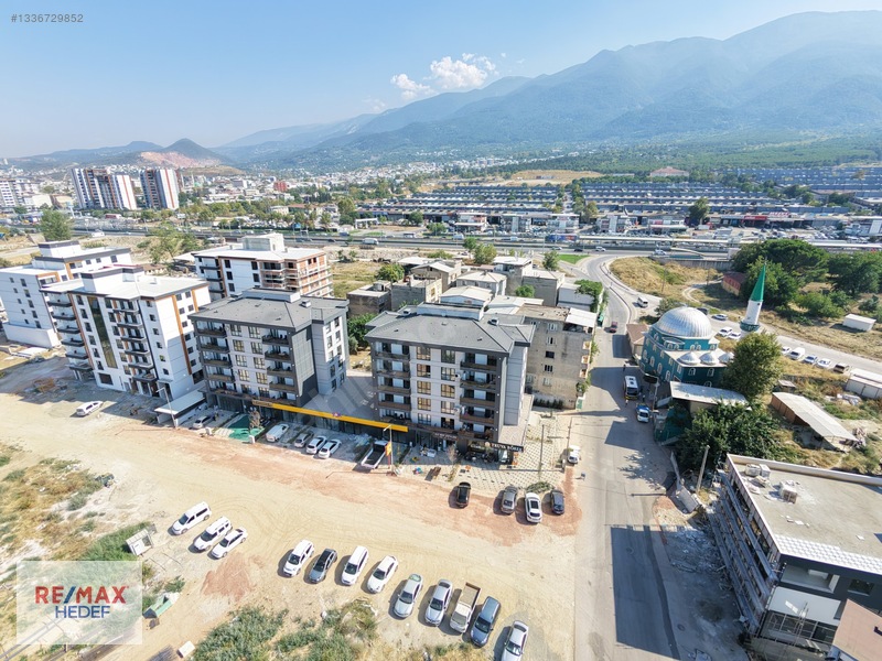 Remax'tan Satılık Metro Yolu Ve Cadde Üzerinde Boş Sıfır Dükkan — fotoğraf 7