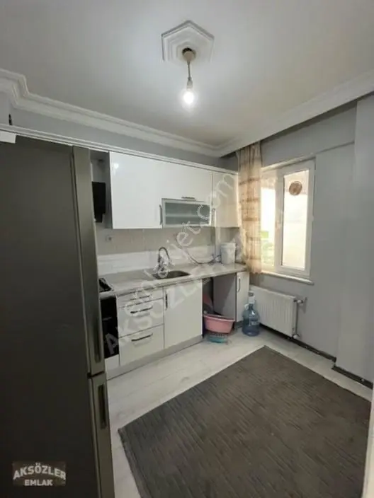 Ömerağada Gaffar Okan Caddesi Yakını İskanlı 2+1 (D424)