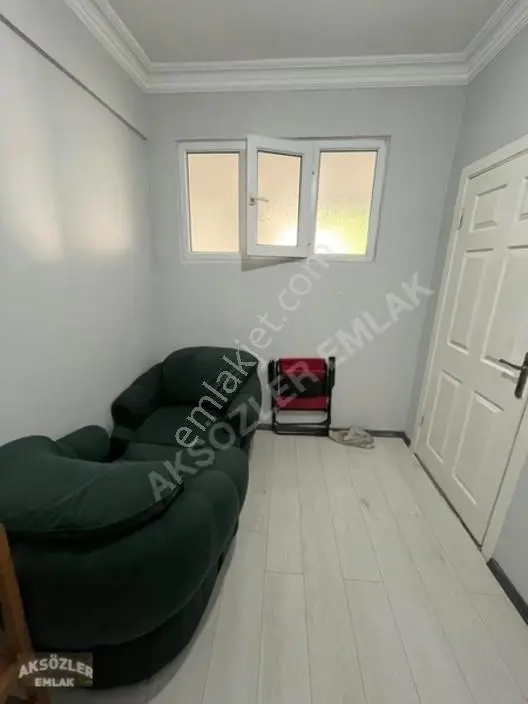 Ömerağada Gaffar Okan Caddesi Yakını İskanlı 2+1 (d424) — fotoğraf 11