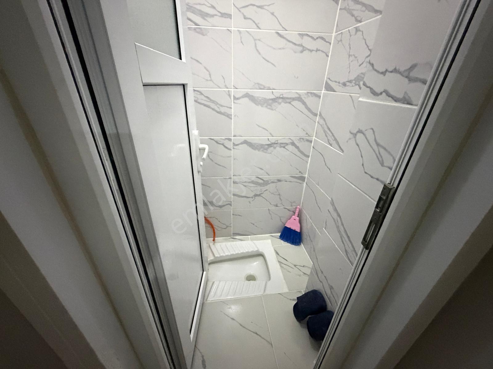 Tuzla Orta Mah. Ara Kat Klimalı Geniş Mutfak Satılık 3+1 Daire — fotoğraf 14