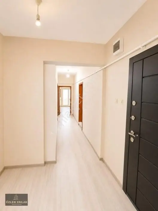 Özlem Den Dere Mahallesinde 2+1 Geniş Satılık Daire — fotoğraf 10