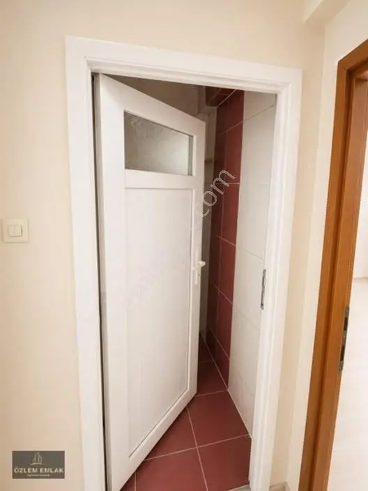 Özlem Den Dere Mahallesinde 2+1 Geniş Satılık Daire — fotoğraf 18