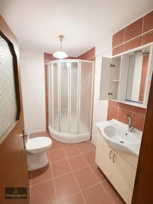 Özlem Den Dere Mahallesinde 2+1 Geniş Satılık Daire — fotoğraf 23