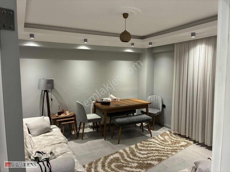 Karasu Sahilde Havuzlu Site İçerisinde 2+1 Yenilenmiş Daire — fotoğraf 2