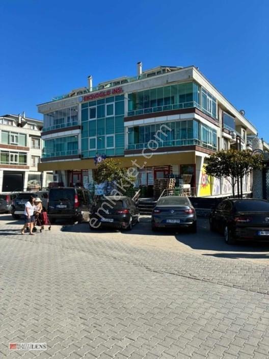 Karasu Sahilde Havuzlu Site İçerisinde 2+1 Yenilenmiş Daire — fotoğraf 3