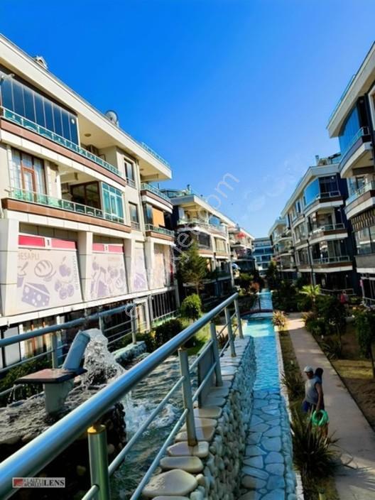 Karasu Sahilde Havuzlu Site İçerisinde 2+1 Yenilenmiş Daire — fotoğraf 11