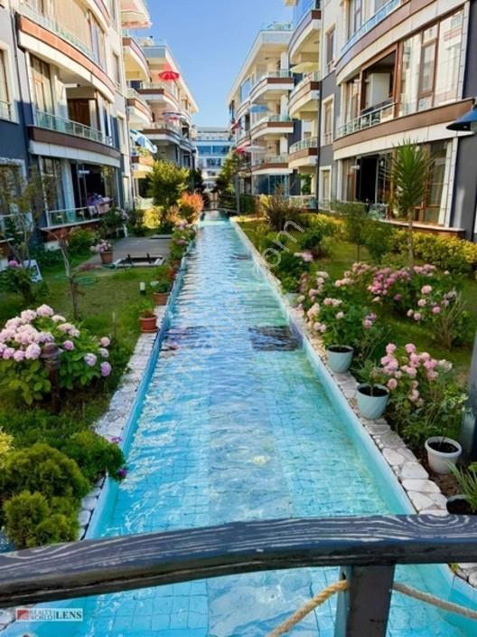 Karasu Sahilde Havuzlu Site İçerisinde 2+1 Yenilenmiş Daire — fotoğraf 13