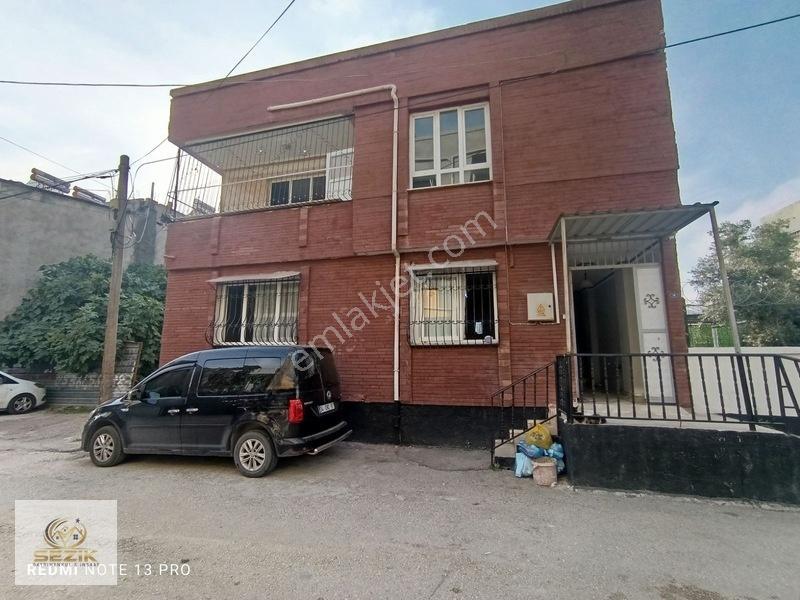 Havuzlu 2 Katlı Müstakil Ev