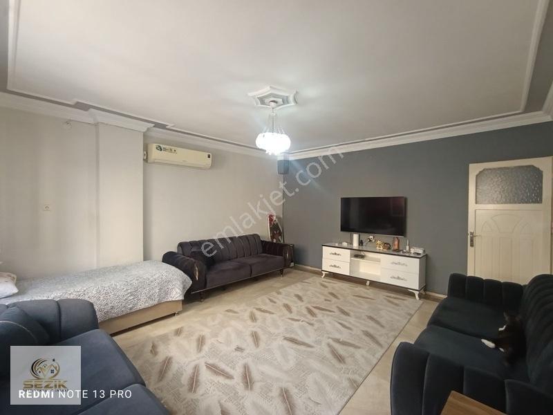 Havuzlu 2 Katlı Müstakil Ev — fotoğraf 6