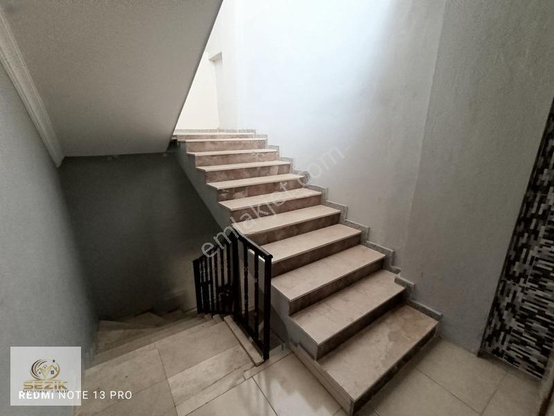 Havuzlu 2 Katlı Müstakil Ev — fotoğraf 20