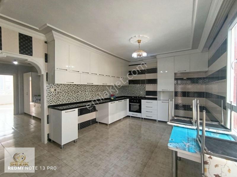 Havuzlu 2 Katlı Müstakil Ev — fotoğraf 24
