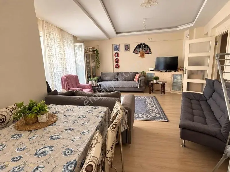 Çanakkale Merkez Barbaros Mah. Satılık Kapalı Mutfak 2+1 Daire — fotoğraf 4