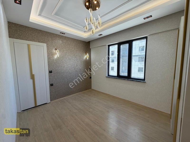 Göktürk Stadyum Arkası Ultra Lüks Yerden Isıtma 2,5 +1 Fırsat — fotoğraf 5
