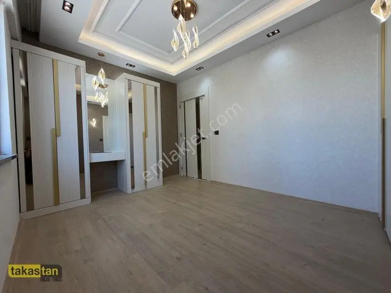 Göktürk Stadyum Arkası Ultra Lüks Yerden Isıtma 2,5 +1 Fırsat — fotoğraf 8