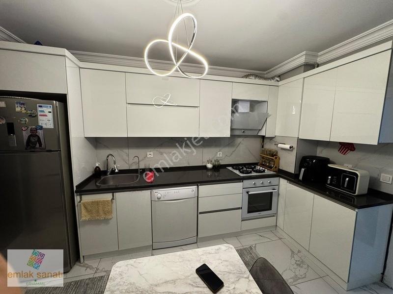 Şeyh Şamil Mah.de Satılık Ara Kat Asansörlü 3+1 Daire — fotoğraf 12