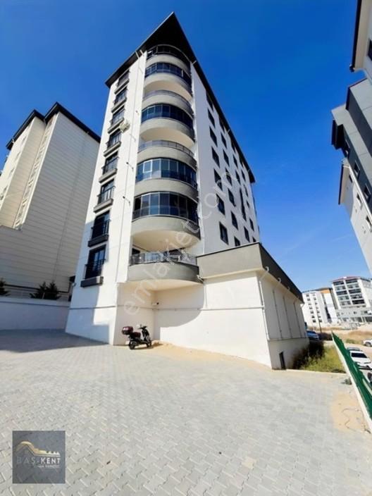 Başkent Emlaktan Cumhuriyet Mahallesi Satılık 2+1 Daire — fotoğraf 4