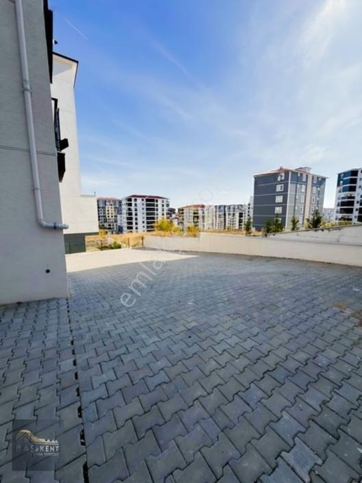 Başkent Emlaktan Cumhuriyet Mahallesi Satılık 2+1 Daire — fotoğraf 25