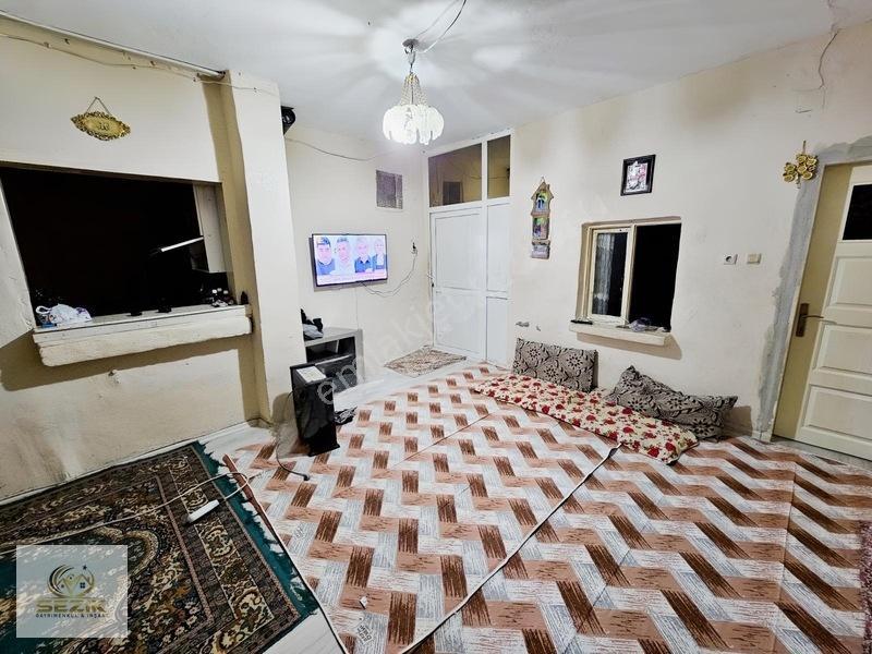 Yenibey Mh 103 Mt 2 Katlı Müstakil Ev Acil Satılık Pazarlık Var — fotoğraf 2