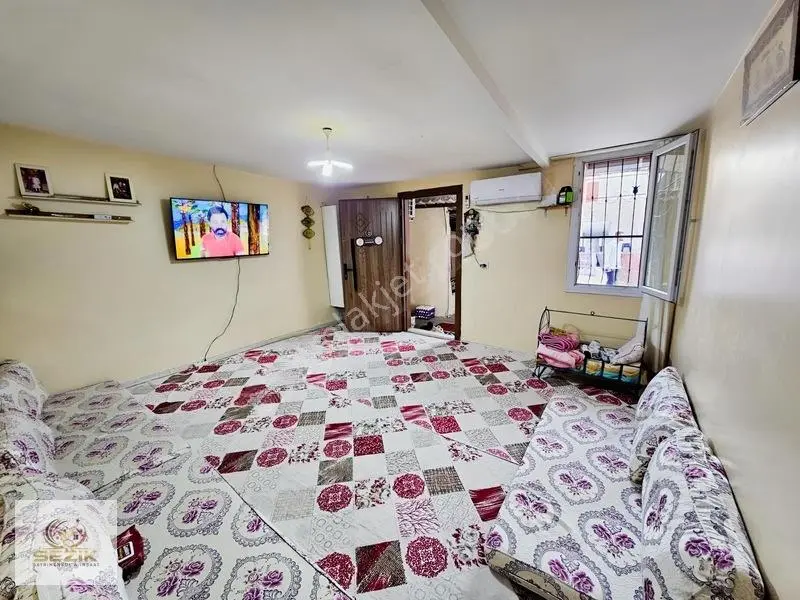 Yenibey Mh 103 Mt 2 Katlı Müstakil Ev Acil Satılık Pazarlık Var — fotoğraf 3