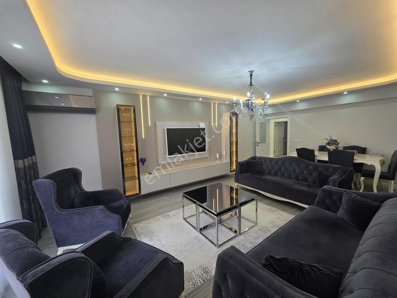 Bursa Emlak Alemiçarşı Merkezinde Arakat Sıfır3+1 156 M2 Satılık