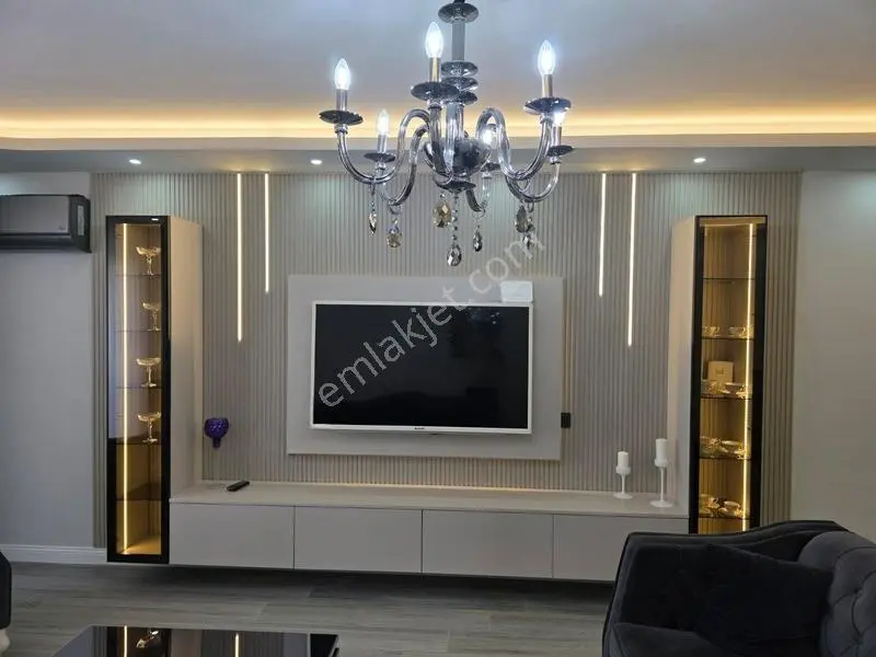 Bursa Emlak Alemiçarşı Merkezinde Arakat Sıfır3+1 156 M2 Satılık — fotoğraf 2