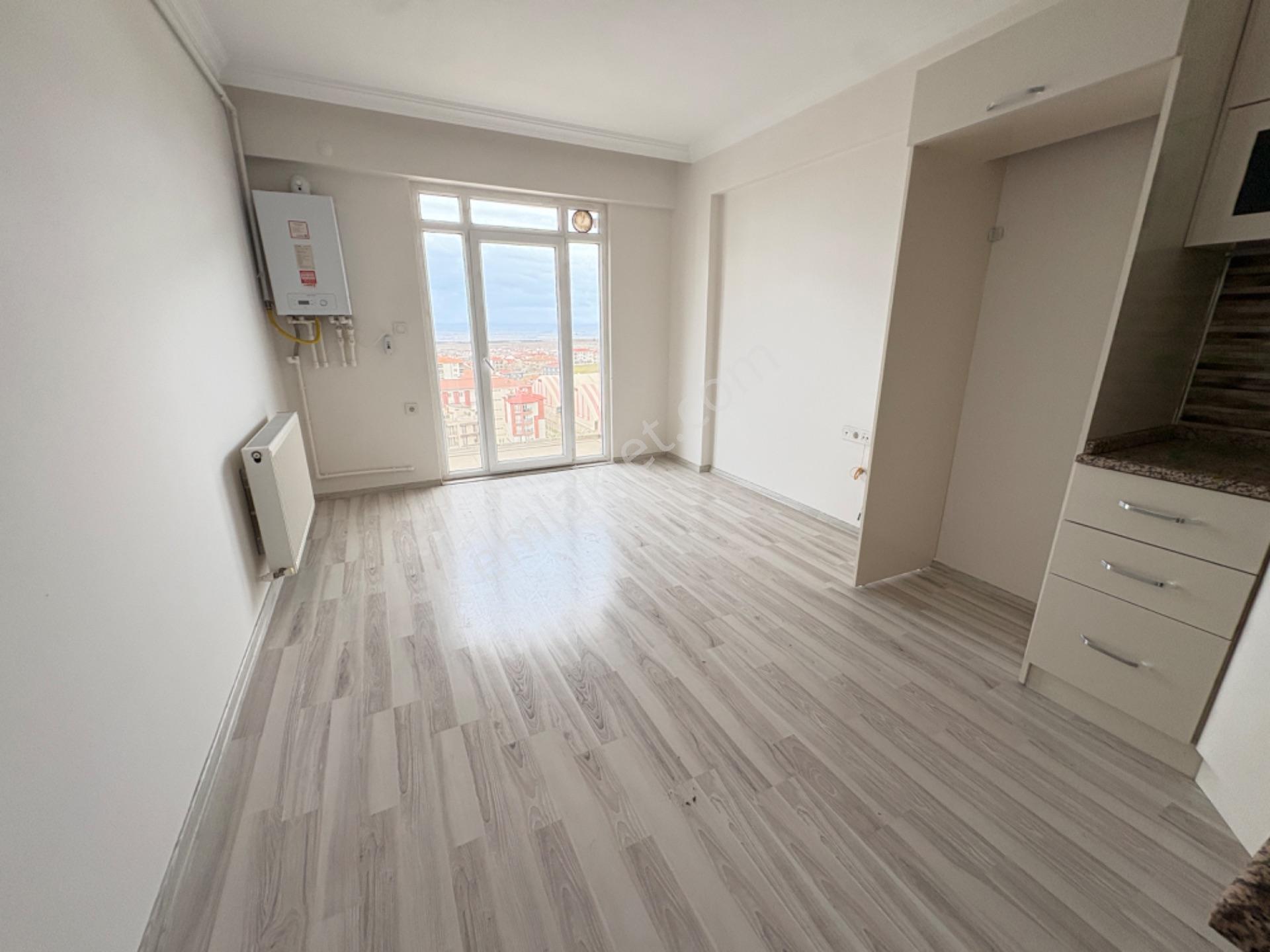 Marmara'dan Atatürk Mah Manzaralı 1+1 Satılık Daire — fotoğraf 3