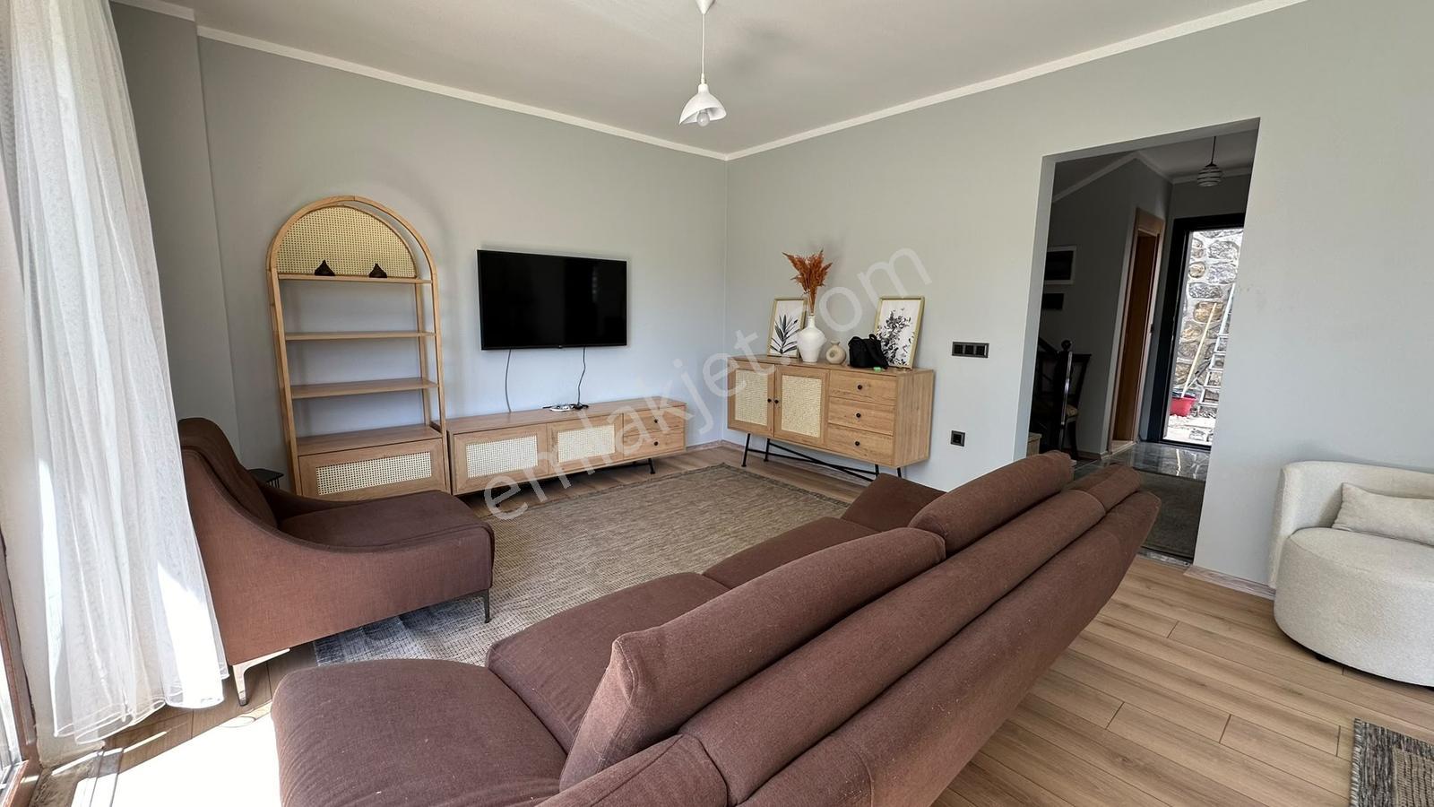 Şile Geredelide Havuzlu Butik Site İçerisinde Satılık Villa — fotoğraf 7