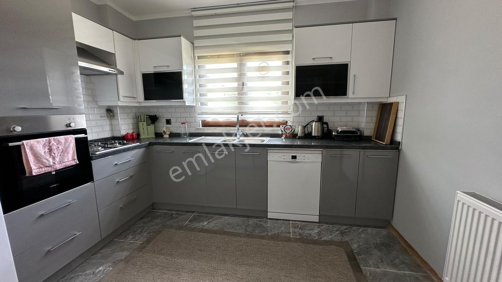 Şile Geredelide Havuzlu Butik Site İçerisinde Satılık Villa — fotoğraf 13