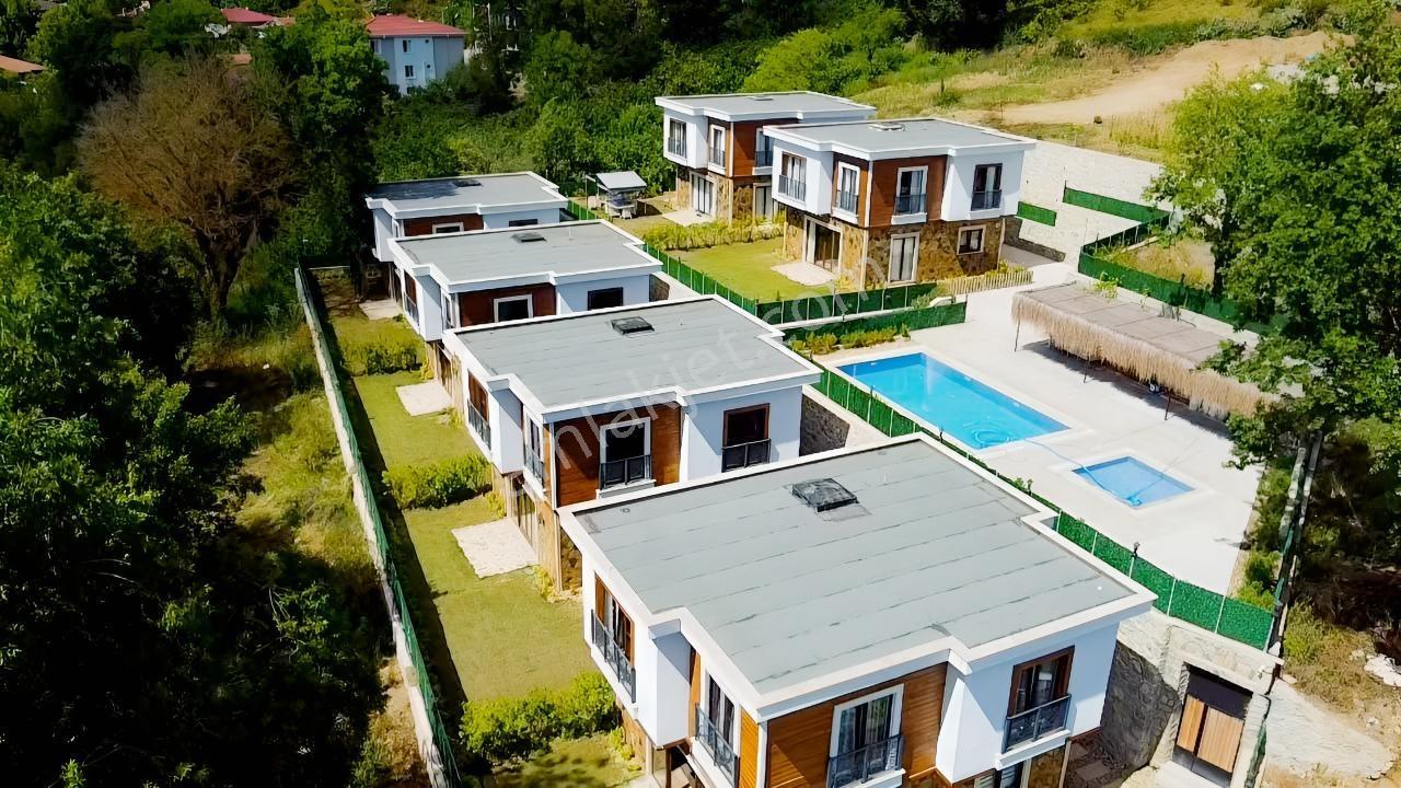 Şile Geredelide Havuzlu Butik Site İçerisinde Satılık Villa — fotoğraf 29