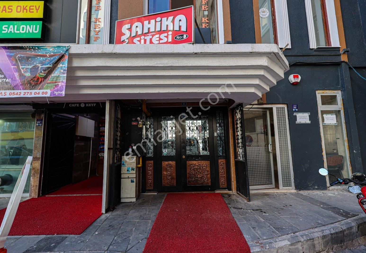 Forum Avm Yanında Aidatsız Asansörlü Kombili Satılık 3+1 Daire — fotoğraf 6