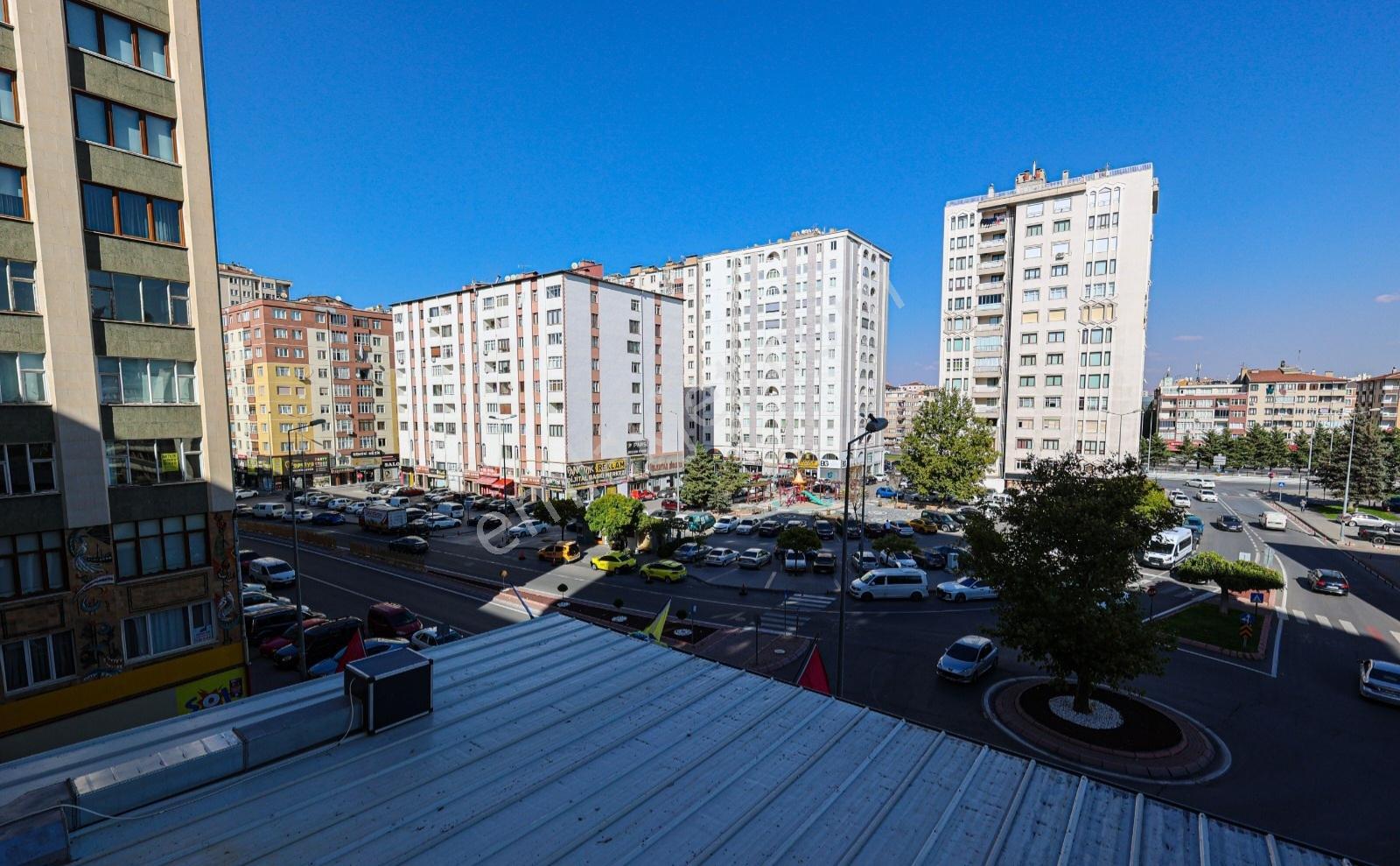 Forum Avm Yanında Aidatsız Asansörlü Kombili Satılık 3+1 Daire — fotoğraf 16