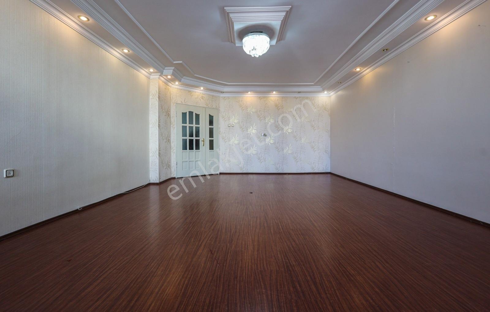 Forum Avm Yanında Aidatsız Asansörlü Kombili Satılık 3+1 Daire — fotoğraf 19