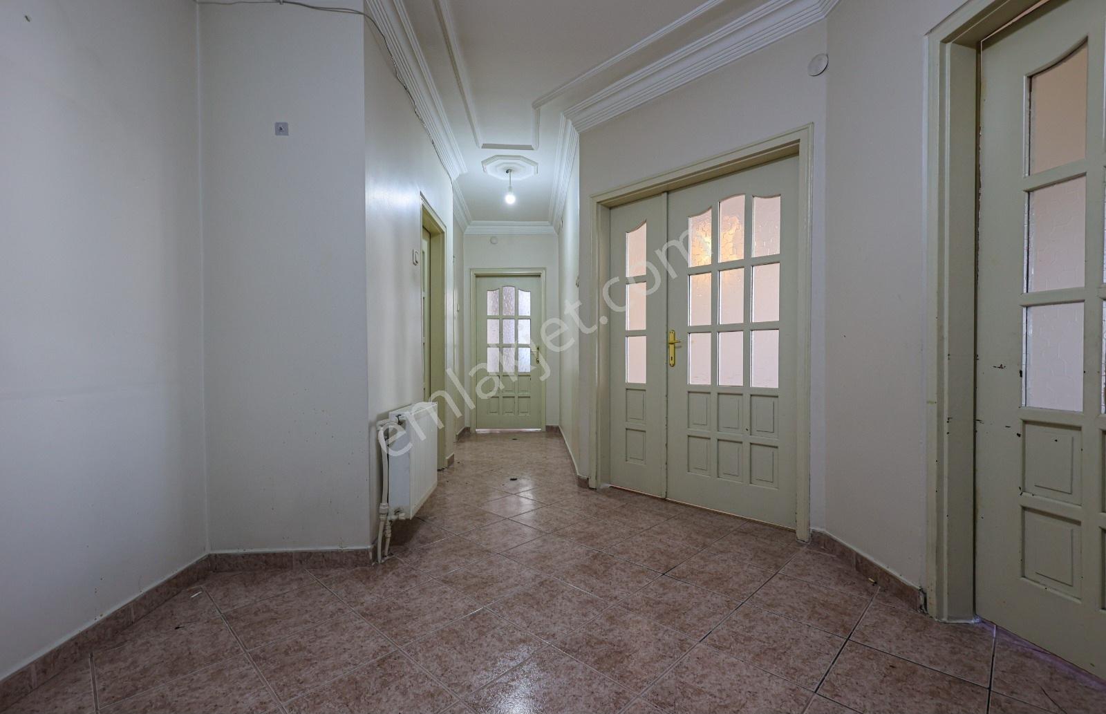 Forum Avm Yanında Aidatsız Asansörlü Kombili Satılık 3+1 Daire — fotoğraf 21