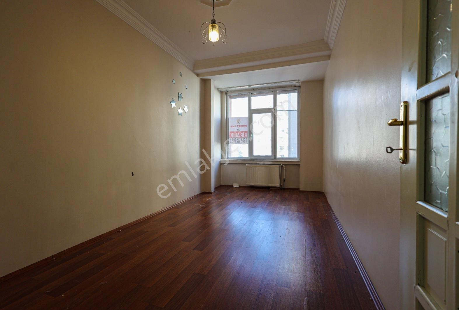 Forum Avm Yanında Aidatsız Asansörlü Kombili Satılık 3+1 Daire — fotoğraf 25