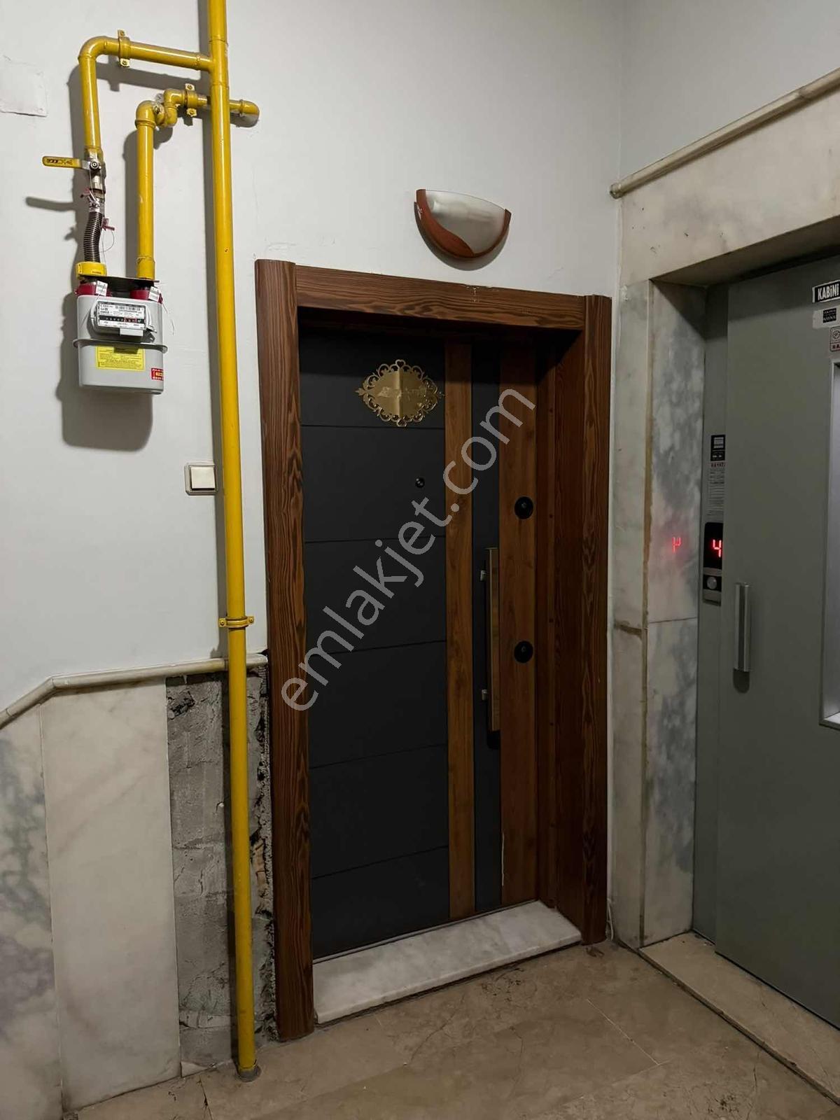 Fetanet Emlaktan İstasyon Caddesinde Yapılı 4+1 Odalı — fotoğraf 4