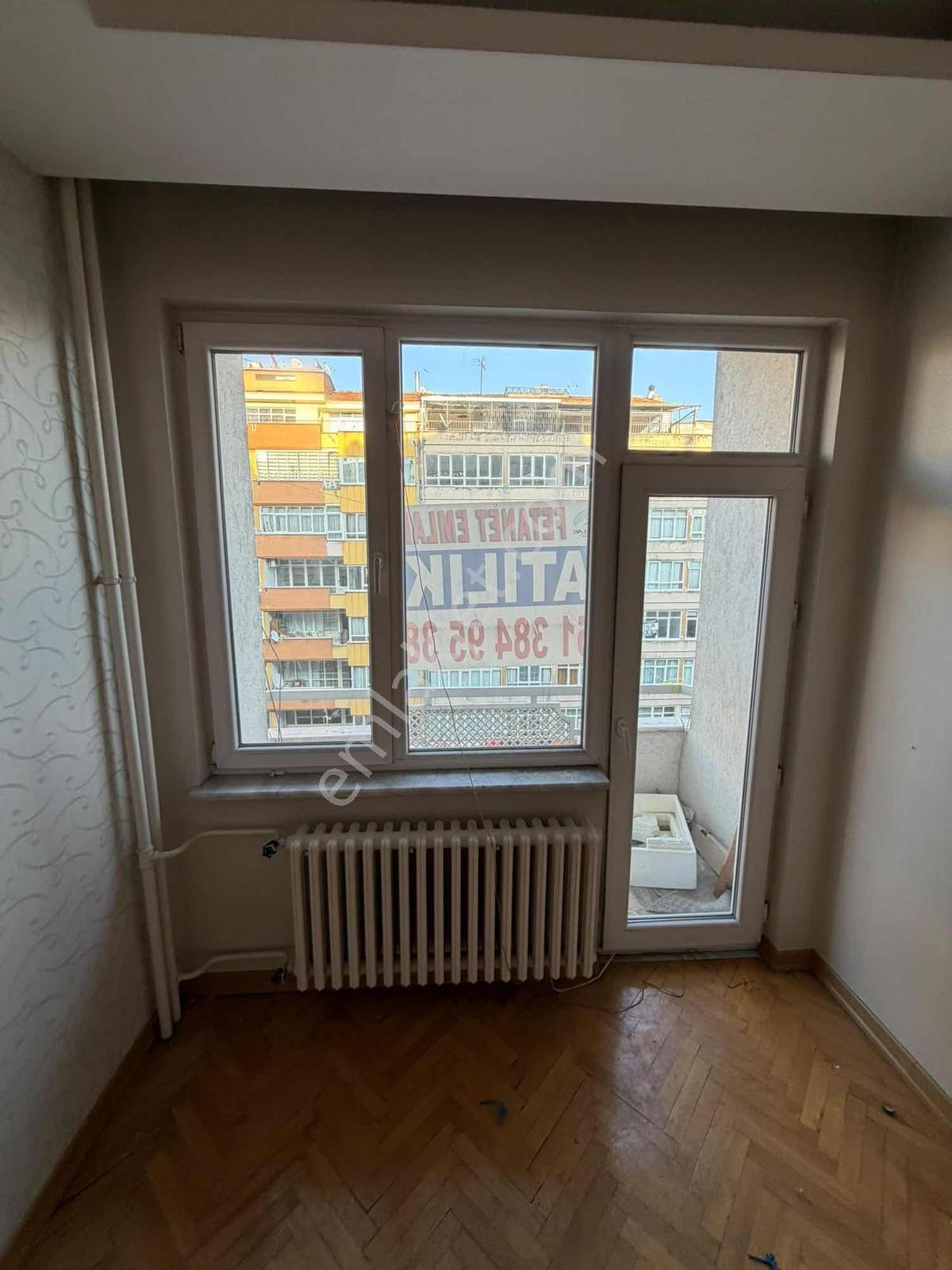 Fetanet Emlaktan İstasyon Caddesinde Yapılı 4+1 Odalı — fotoğraf 6