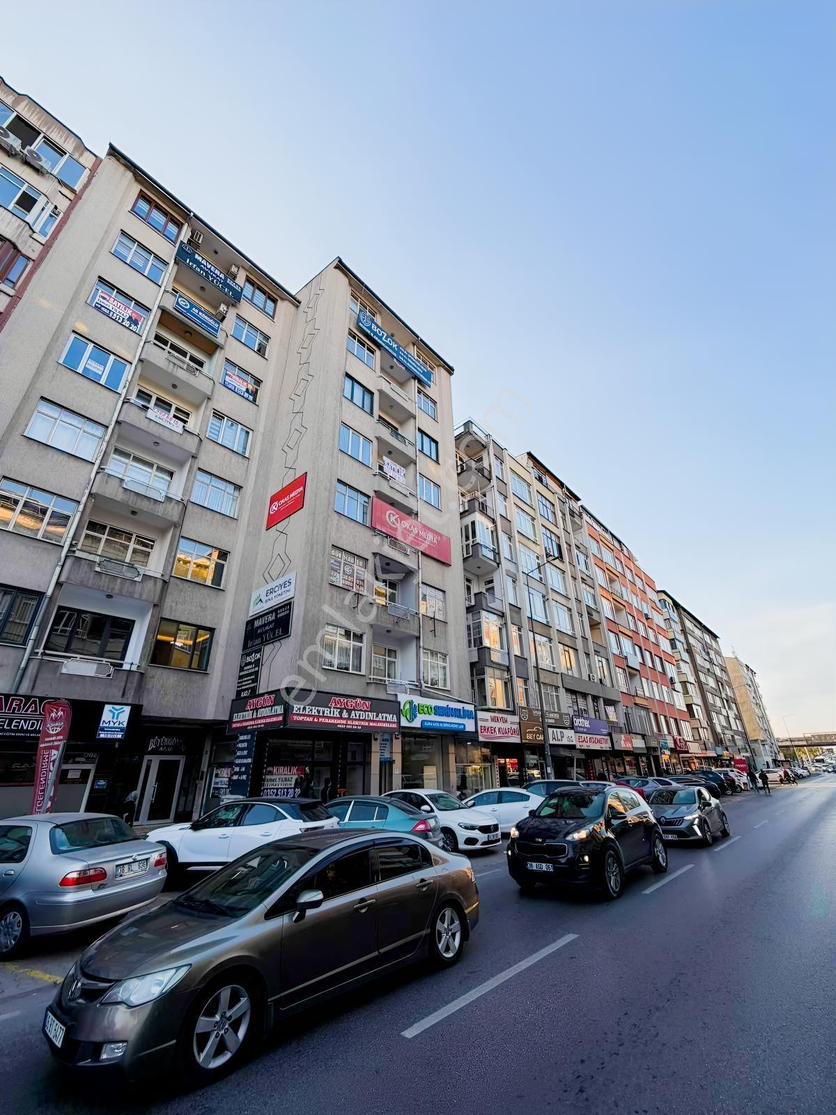 Fetanet Emlaktan İstasyon Caddesinde Yapılı 4+1 Odalı — fotoğraf 15
