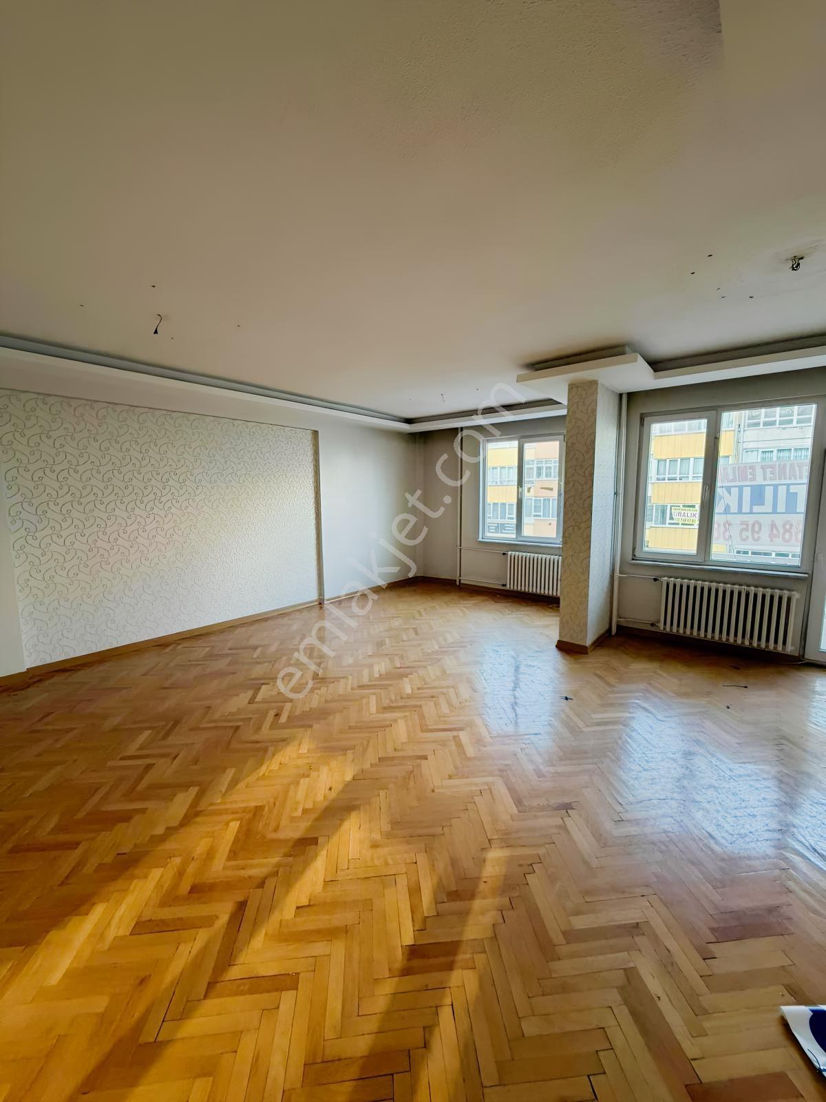 Fetanet Emlaktan İstasyon Caddesinde Yapılı 4+1 Odalı — fotoğraf 19